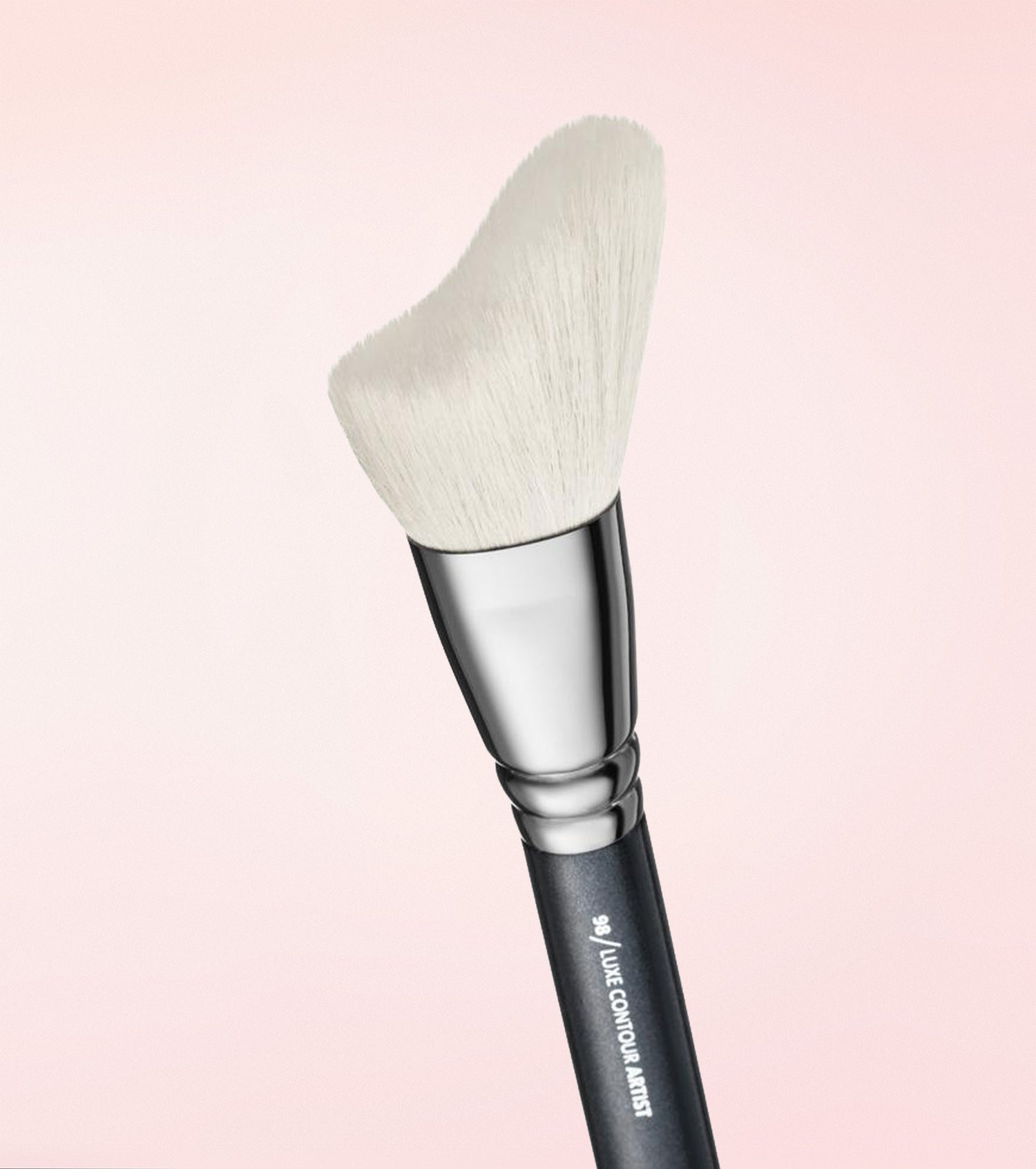 098 Luxe Contour Artist Brush Main Image featured