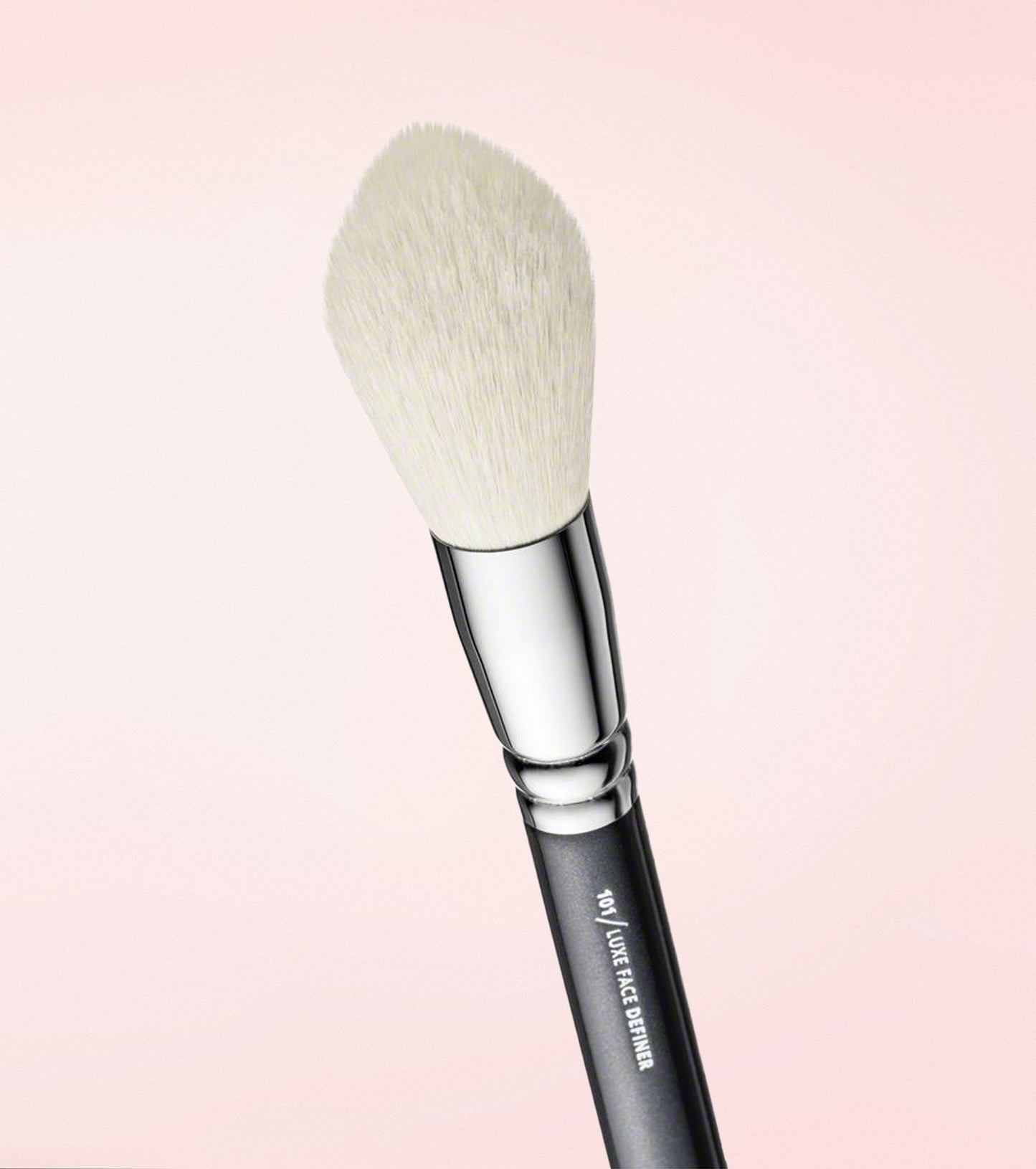 101 LUXE FACE DEFINER BRUSH Expanded Image 2