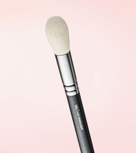 105 Luxe Highlight Brush