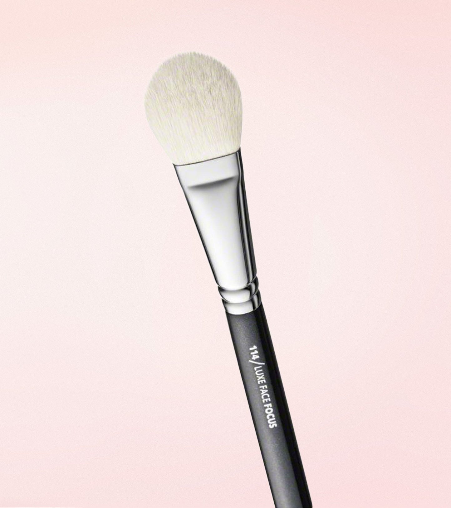 114 Luxe Face Focus Brush Expanded Image 2