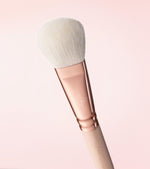 126 LUXE CHEEK FINISH BRUSH (ROSE GOLDEN VOL. 2) Preview Image 3