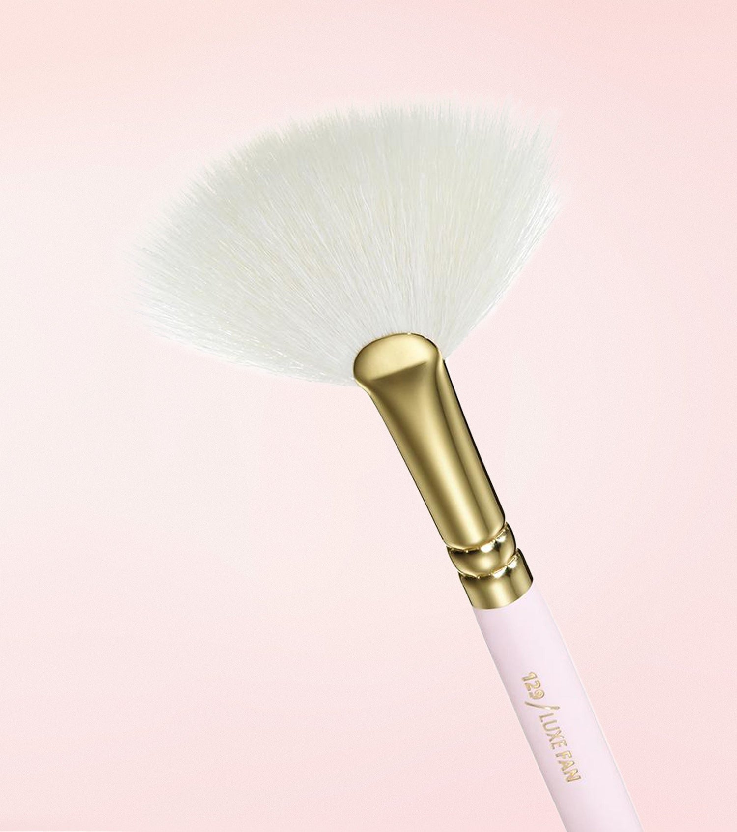 129 Luxe Fan Brush (Screen Queen R2) Main Image featured