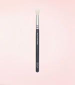 221 Luxe Soft Crease Brush Preview Image 1