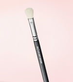 227 Luxe Soft Definer Brush Preview Image 2
